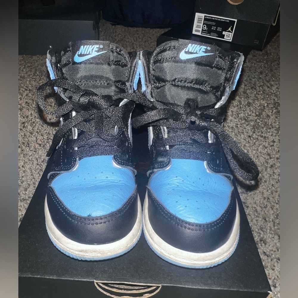 Toddler Jordan 1s